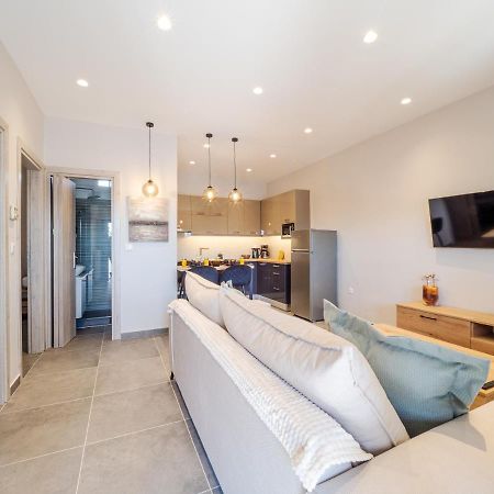 M&K - Katerina'S Stylish Apt Near Alykes Beach Alykes Potamou المظهر الخارجي الصورة